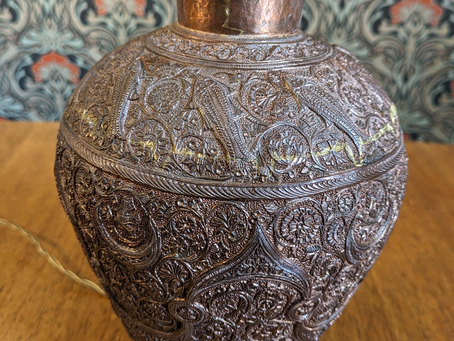 Rare 19th Century Indian Copper Kashmiri Mughal Islamic Fish Vase Lamp Antique