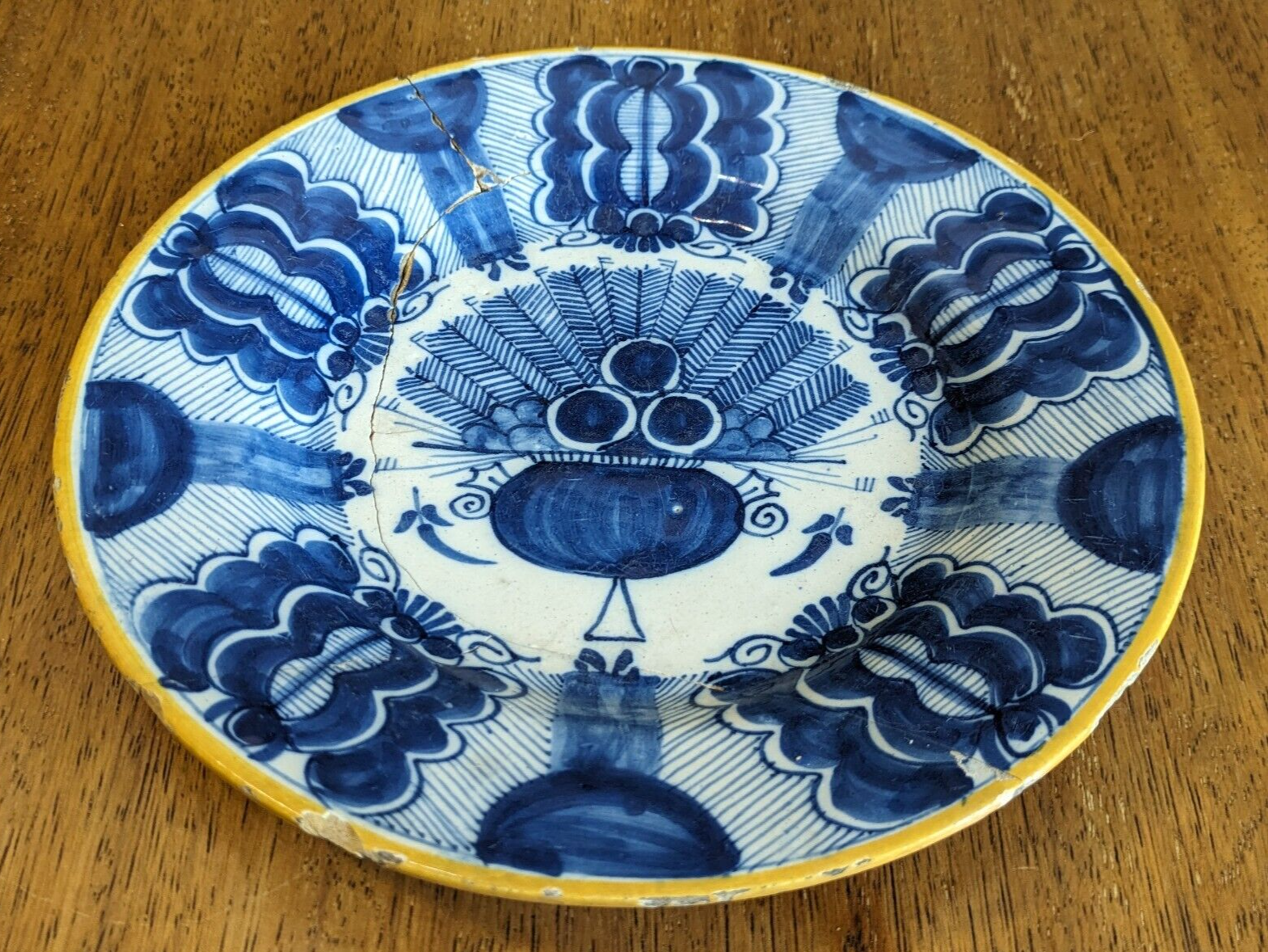 18th Century Dutch Delft De Blompot Peacock Plate Antique FaienceEarthenware A/F