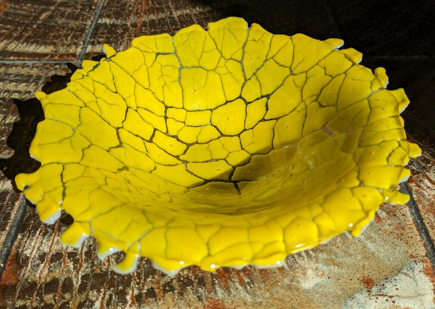 Vintage 20th Century Yellow Crackle Textured Fused Art Glass Bowl 18.5 cm