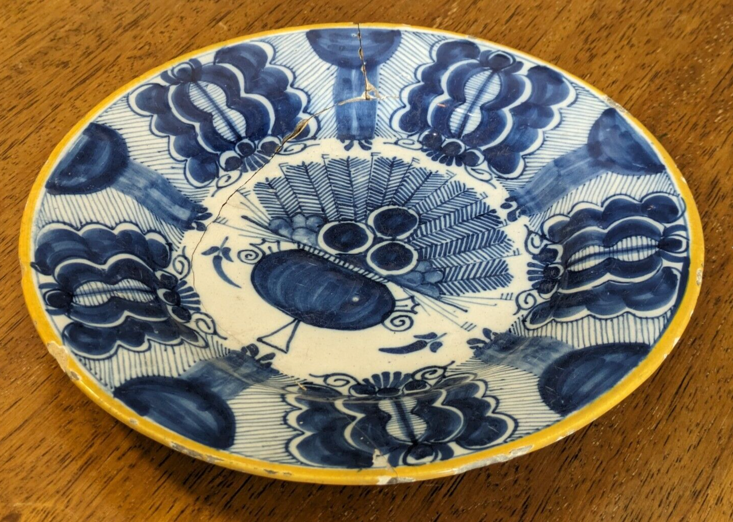 18th Century Dutch Delft De Blompot Peacock Plate Antique FaienceEarthenware A/F