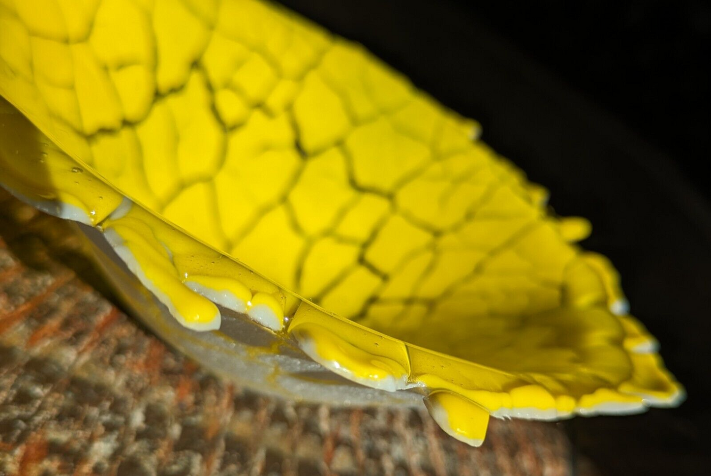 Vintage 20th Century Yellow Crackle Textured Fused Art Glass Bowl 18.5 cm