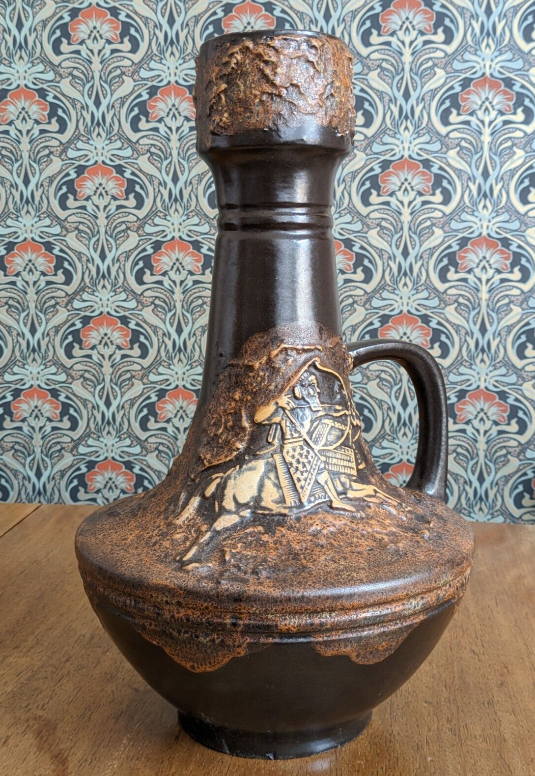 XL Mid Century West German Fat Lava Assyrian Lion Hunt Vase Jug Walter Gerhards