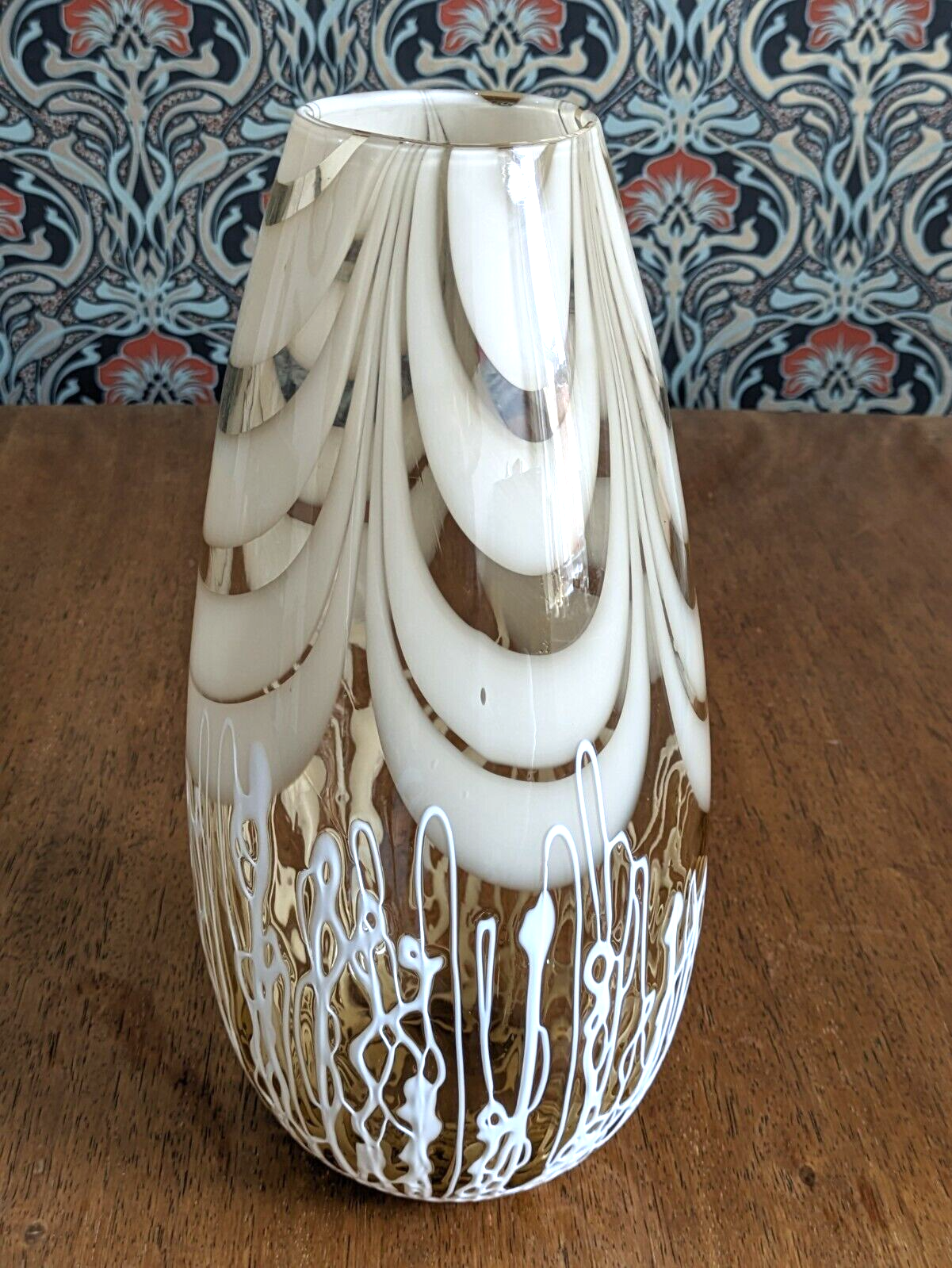 Large 1950s / 60s Vintage Finnish Feathered Filigree Art Glass Vase Kumela 20th