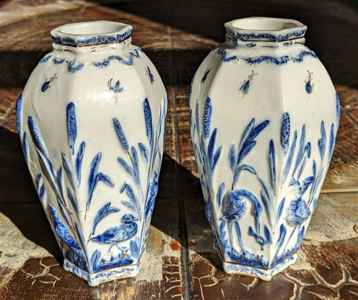 Rare Pair of German Sitzendorf Blue & White Porcelain Ceramic Insects Bird Vases