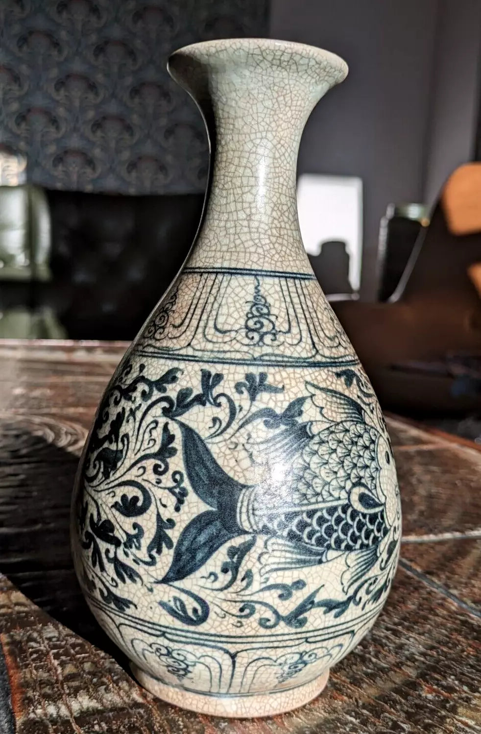 15th / 16th Century Vietnamese Annamese Blue & White Fish Vase Ceramic Porcelain