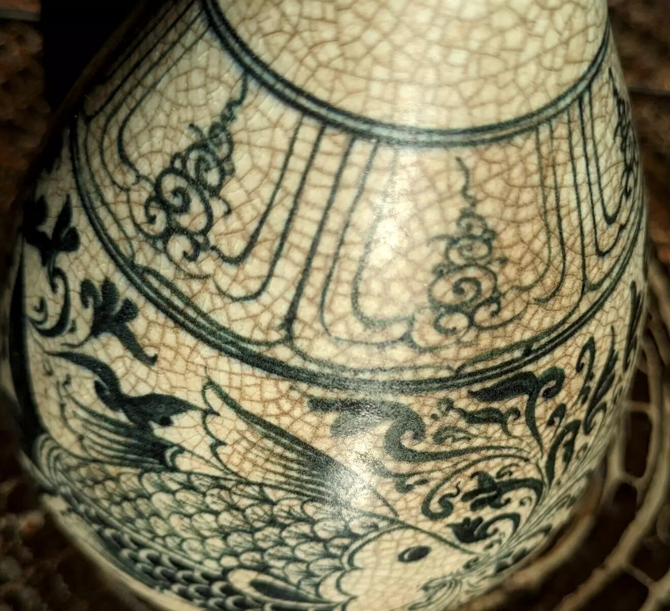 15th / 16th Century Vietnamese Annamese Blue & White Fish Vase Ceramic Porcelain