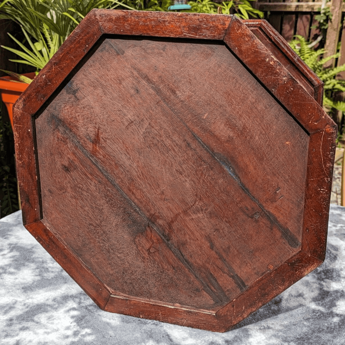 19th Century English Antique Octagonal Mahogany Brass Antique Campaign Table Box - Tommy's Treasure