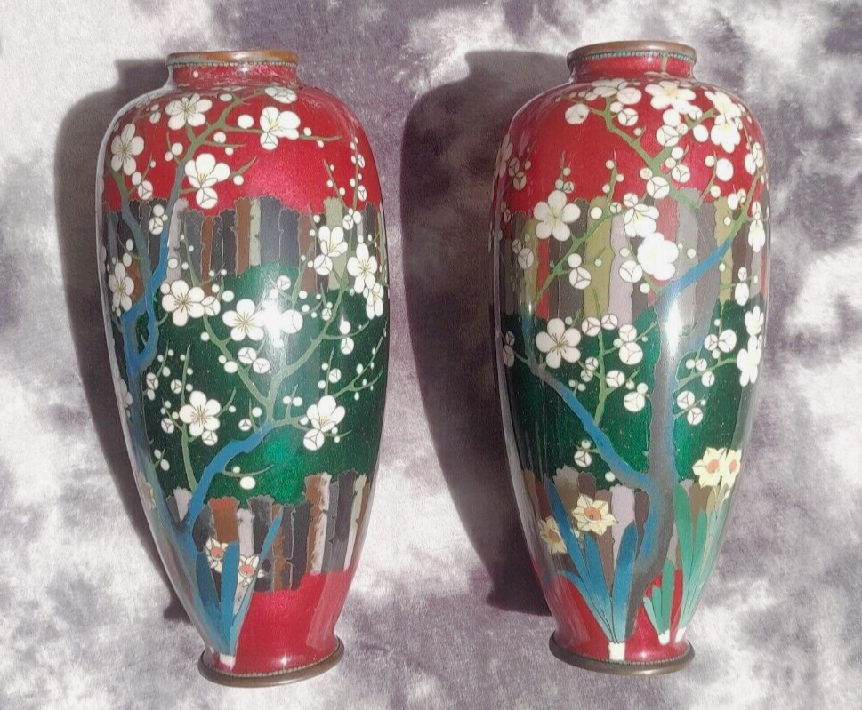 c.1895 Pair of Japanese Meiji Ginbari Cloisonne Vases 24 cm