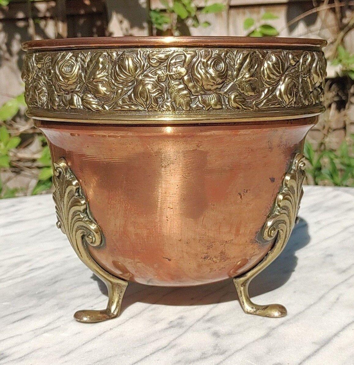 Antique Indian Brass & Copper Ganga Jamuna Lota Holy Religious Water Pot  Vase – Tommy's Treasure