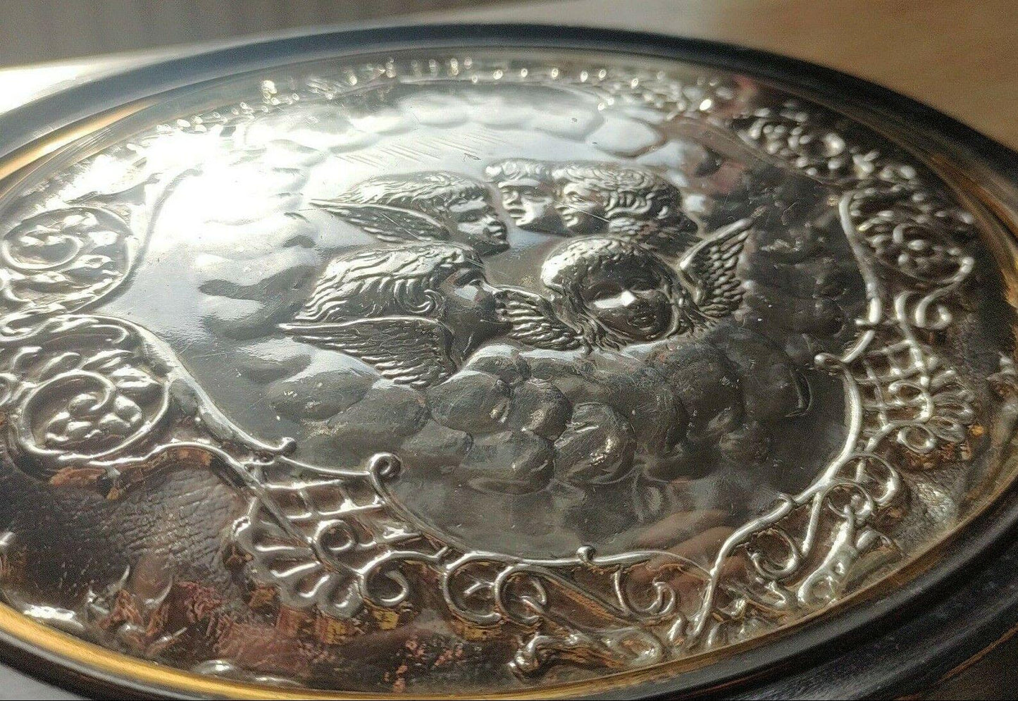 Victorian Reynolds Angels Silver Leaf Foil Convex Glass Hanging Wall Plaque 29 cm - Tommy's Treasure