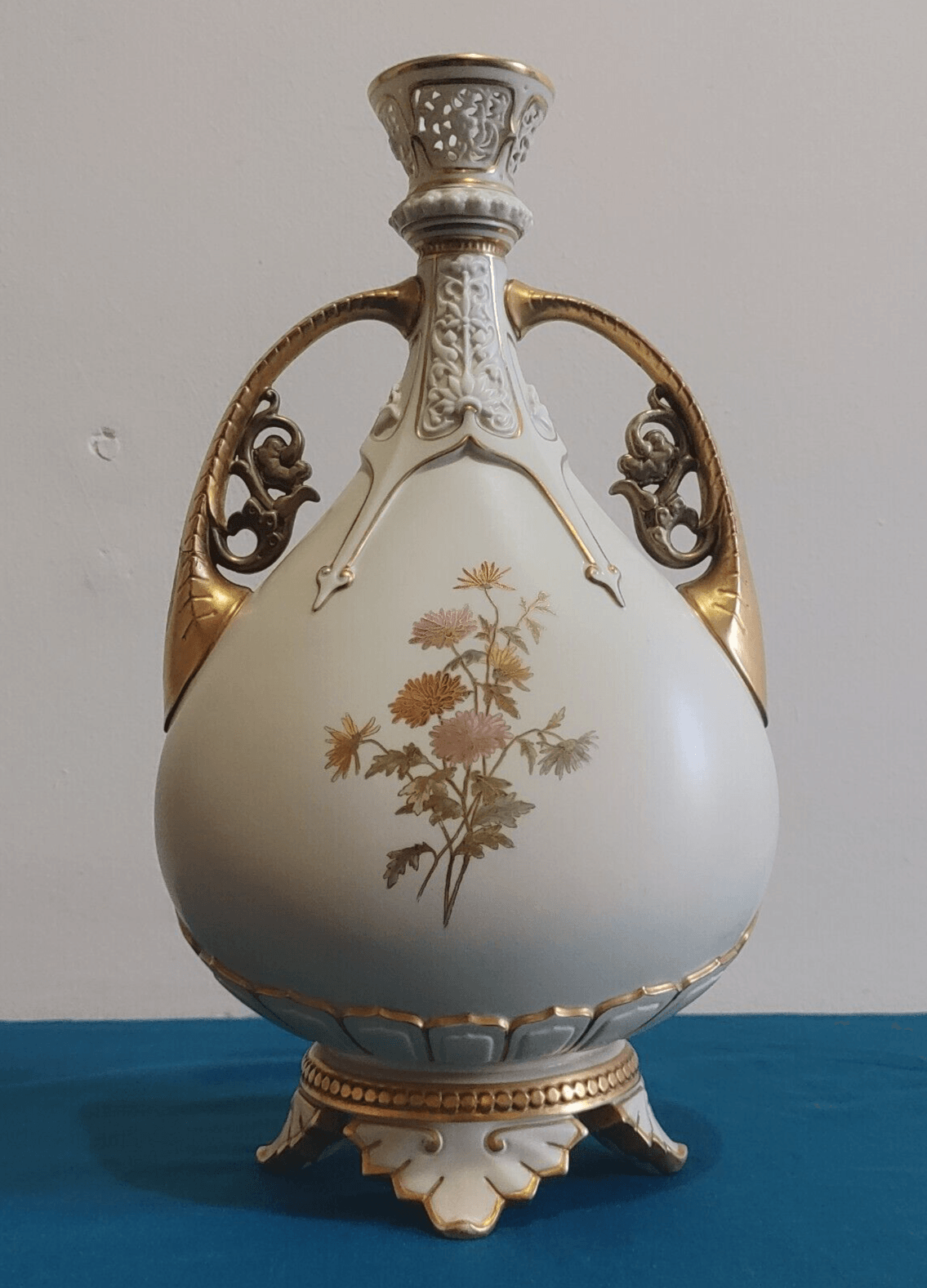 Antique Royal Worcester Twin Handled Ivory Vase Hand Gilded & Painted Porcelain - Tommy's Treasure